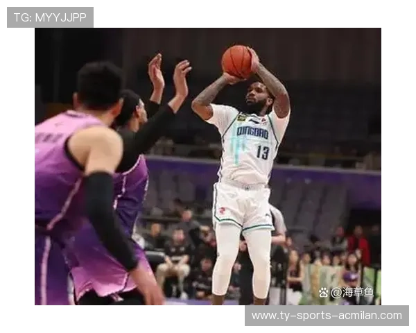 “赛季中途大换血，球迷期待新气象”，季后赛轮换