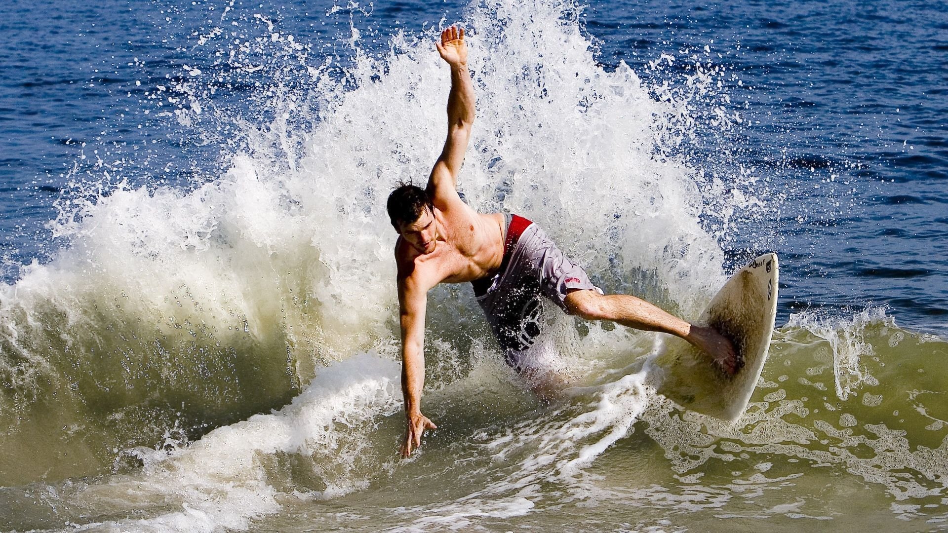 德国队如何在新赛制下争夺国际乒联混合团体世界杯冠军，德国队乒乓